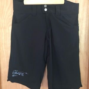 Women’s Dakine MTB shorts